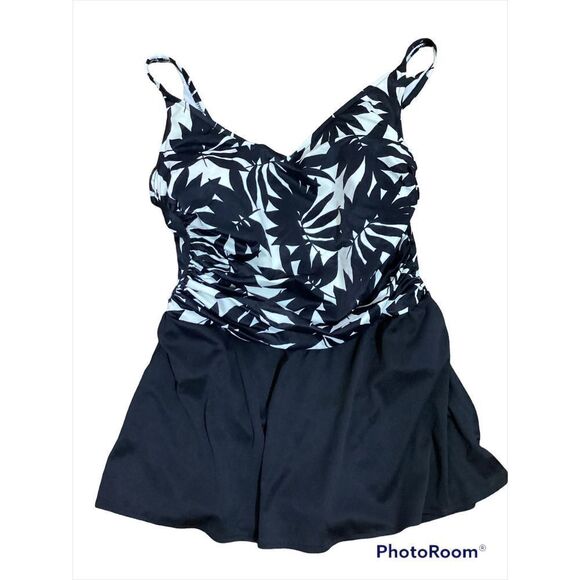 Vintage White Stag Skirted Swimsuit 16/18 - Picture 1 of 9